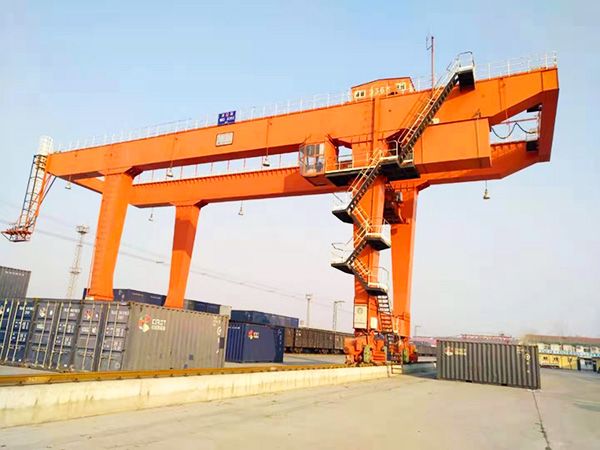 Container gantry crane